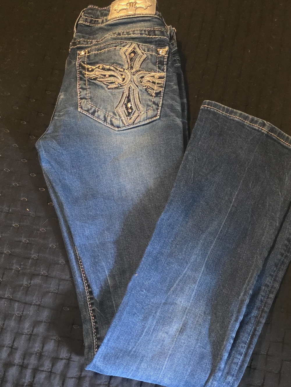 Miss Me Medium Blue Bootcut Jeans Embroidered Cross Pocket Size 28 35.5" Inseam